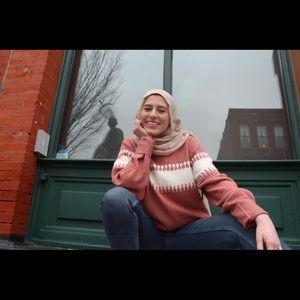 Meet your Posher, Nora